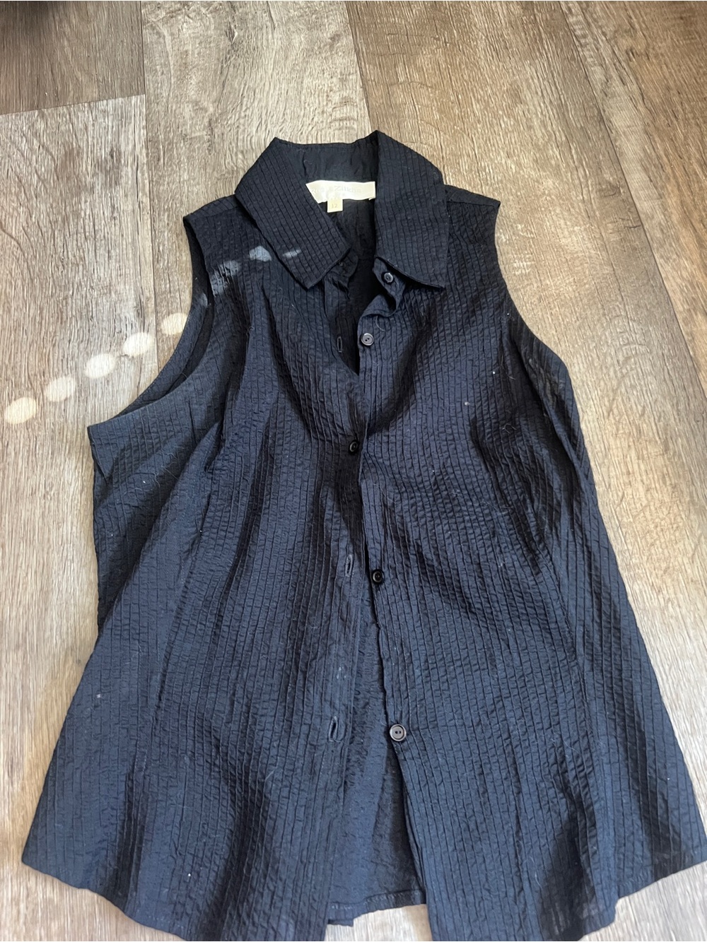 Ronit Zilkha Sleeveless Textured Button-Front Black Blouse size 12